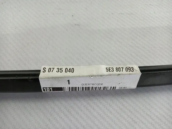 Skoda Octavia IV Takapuskuri OE 5E3807093 image 6