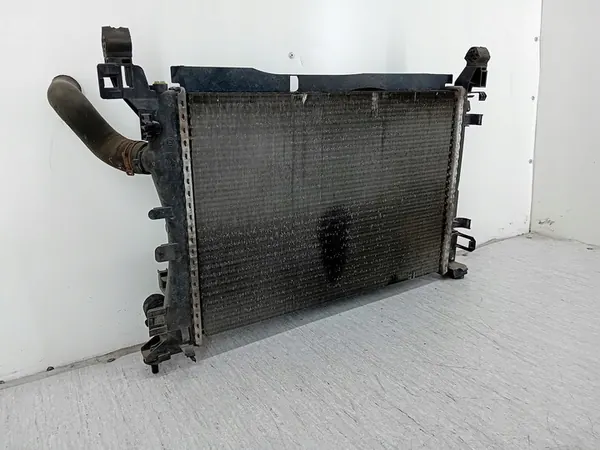 Radiador de agua con ventilador Opel Corsa D 1.2 image 9