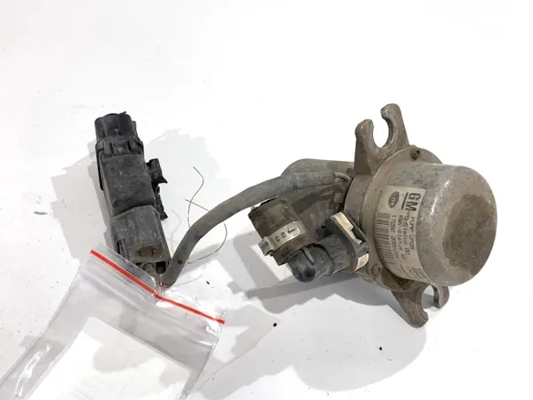 OEM 13398752 Vacüumpomp voor Opel Astra J 1.4 image 3