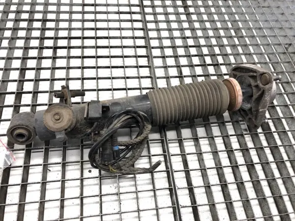 Amortecedor Traseiro Direito OEM 6875088 BMW F16 SUV image 2