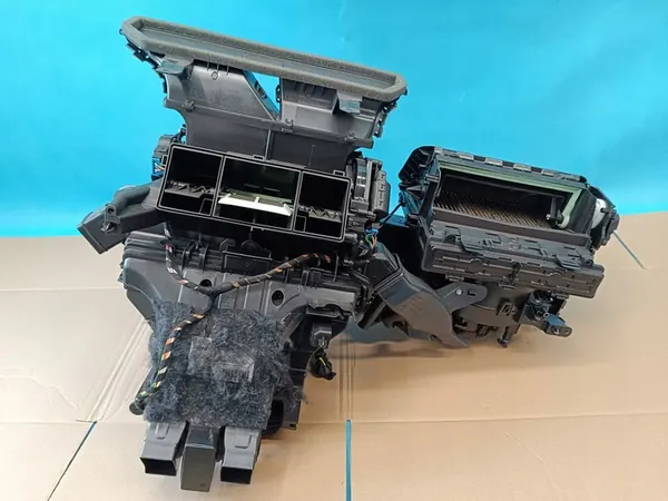 SKODA FABIA 4 MONTE CARLO 1.5TSI Verwarmingsunit 2Q1820007B image 2