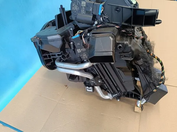 SKODA FABIA 4 MONTE CARLO 1.5TSI Verwarmingsunit 2Q1820007B image 6