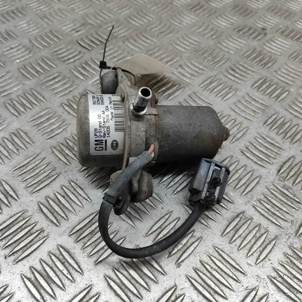 Opel Mokka 2015 Imupumppu OEM 95073599 image 4