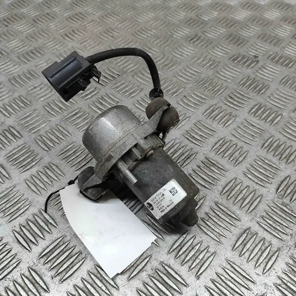 Opel Mokka 2015 Imupumppu OEM 95073599 image 5