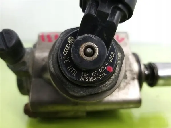 Pompe haute pression OEM 06F127025D pour VW Passat B6 image 5