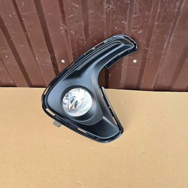 Toyota Yaris IV Halogeeni-Hila Oikea OEM 52112-0D250 image 2