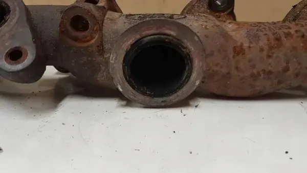 Pakoputken keräin Ford OEM 4M5Q9428AB 1.8L diesel image 5