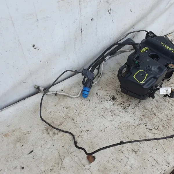 Tanque AdBlue OEM LX615J228AC para Ford Kuga MK3 image 4