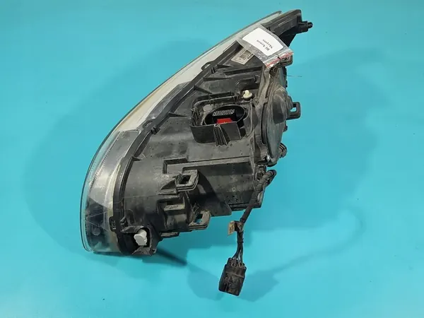 Oikea ajovalaisin Volvo S60 II 10- image 4