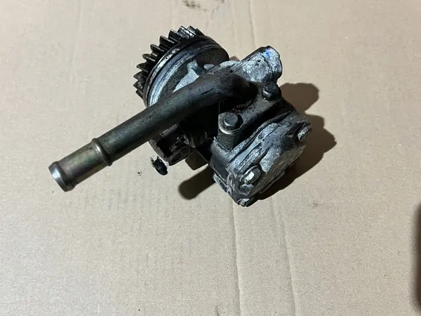 Bomba de direção assistida VW T5 2.5 TDI image 2