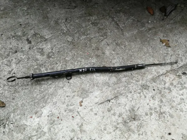 Varilla de aceite BMW E30 M20 OEM 522 - Usado image 2