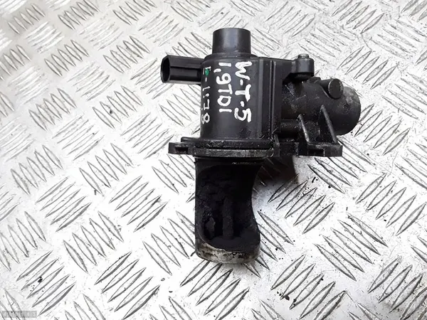 EGR-venttiili VW Transporter T5 1.9L Diesel 038131501BF image 3