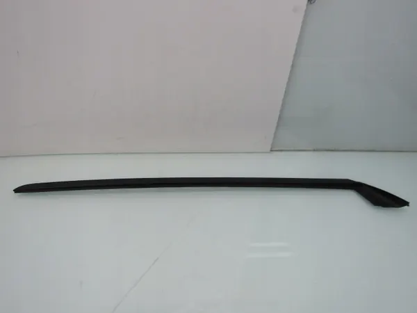 OEM 86131-Q0000 Moulure Pare-brise Avant Gauche image 2