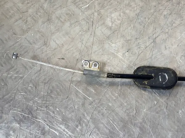 Câble de frein à main MG ZS 2023 image 3