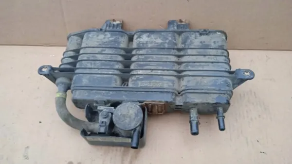 OEM 694 SK31 Ångakanister för Ford Fusion MK1 image 4