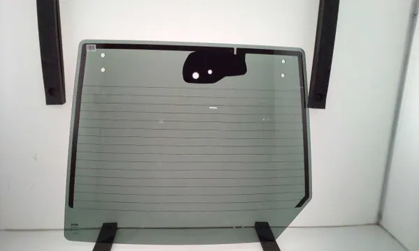 Ventana trasera JCB para excavadora 400/E2440 - Usada image 2