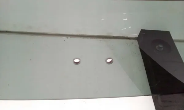 Ventana trasera JCB para excavadora 400/E2440 - Usada image 5