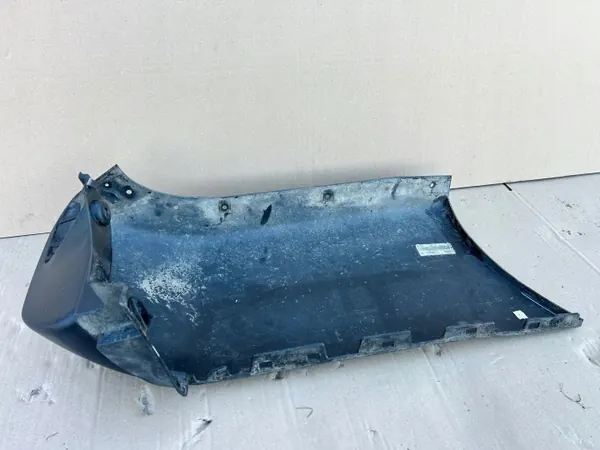 Toyota Proace Bakstötskantskydd Höger OEM 9808946977 image 4