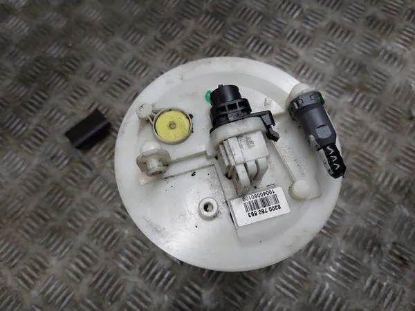 Brandstofpomp Renault OE 8200760583 image 4