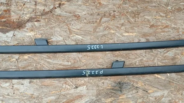 Audi A4 B5 Farmari Katotangot OEM 8D9860038C image 3