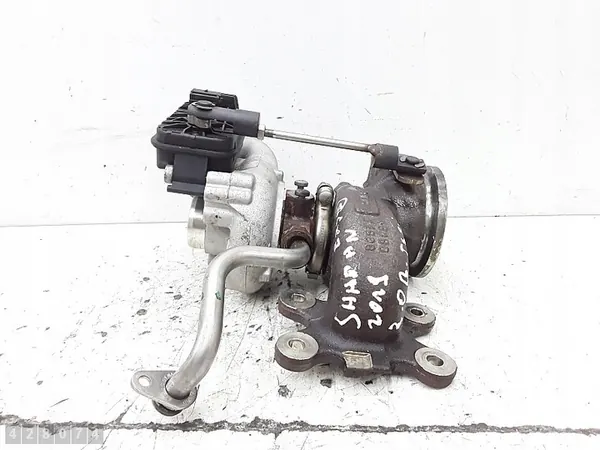 Turbo VW SHARAN 1.4L 110kW 2021 OEM image 2