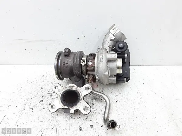 Turbo VW SHARAN 1.4L 110kW 2021 OEM image 4