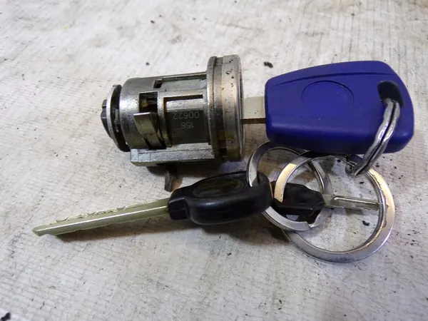 Kit de démarrage Fiat Panda 2 II 1.2 51782647 / IAW 4AF.S2 image 9