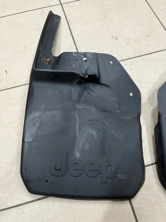 OEM 82210233 Fram höger stänkskärm - Jeep Wrangler JK image 2