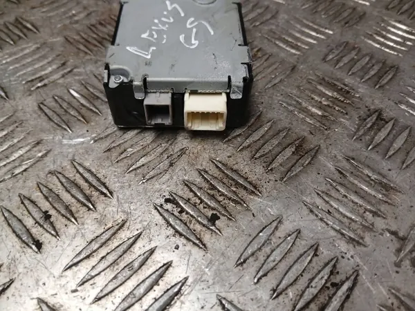 Módulo Controlador Keyless Lexus GS IV OEM 897B030440 image 4