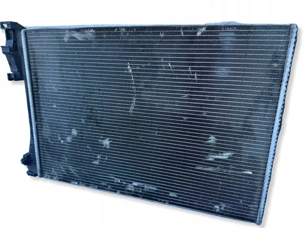 Radiator OEM A2045002703 voor Mercedes W204 2.2 CDI image 9