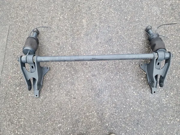 Barre de Suspension Cab Iveco S-WAY image 1