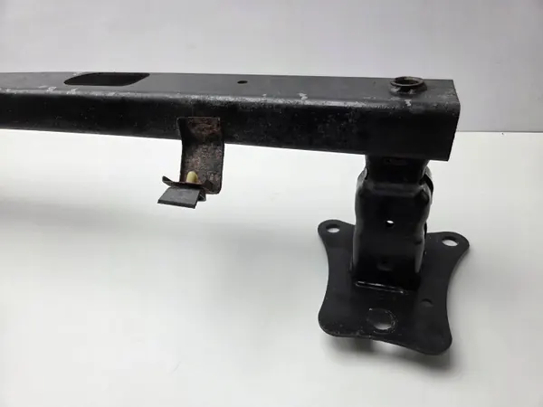 Viga para-choques traseira OEM YH01 20R Berlingo IV image 8