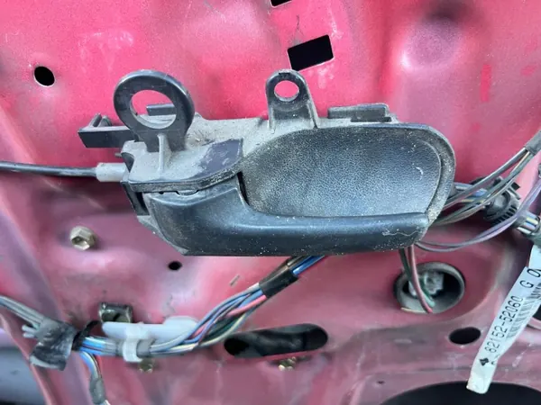 Lien de Serrure OEM DRC95354 Droit Avant Toyota Yaris image 10