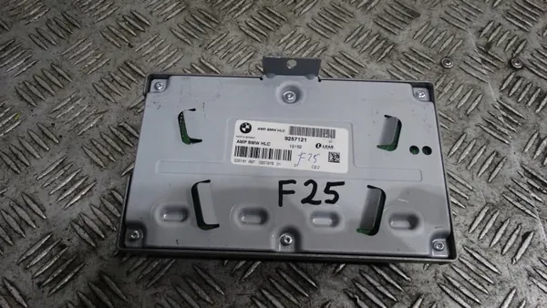 BMW X3 F25 HIFI-versterker OEM 2622680 - Gebruikt image 3
