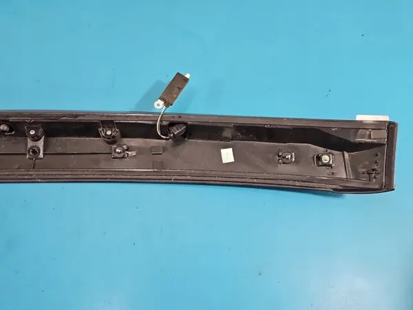 Audi Q7 I 4L Spoiler OEM 4L0827933 - Musta image 8