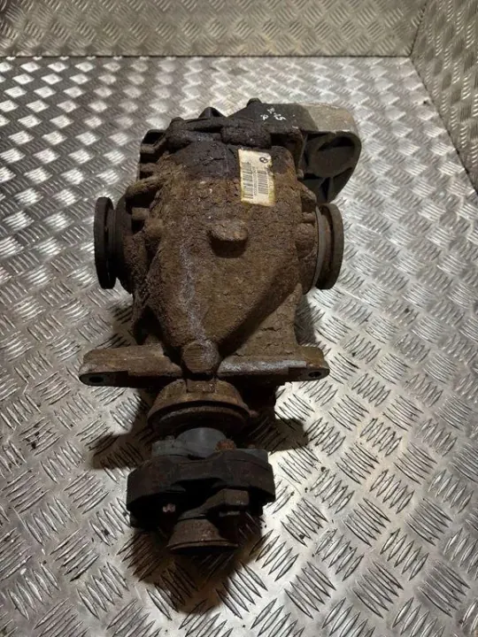 BMW 3 (E90) Hinterachsdifferential EAJ17S 2.0L Diesel 2007 image 4
