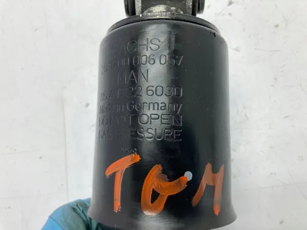 Amortisseur de suspension cabine MAN TGM TGL Euro 6 85417226030 image 4