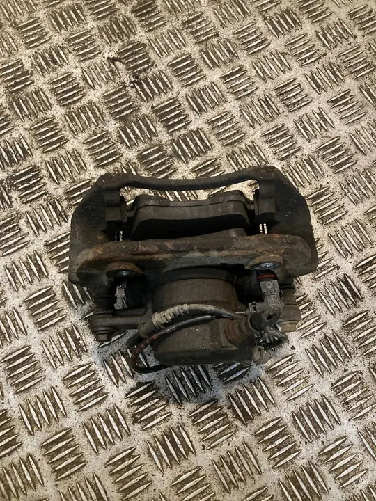 Mercedes-Benz C W203 2006 Oikea etujarrusatula image 4