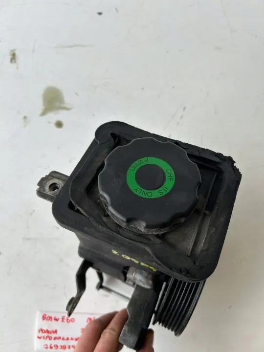 Bomba direção OEM 7693974101 para BMW E60 E61 X5 image 9