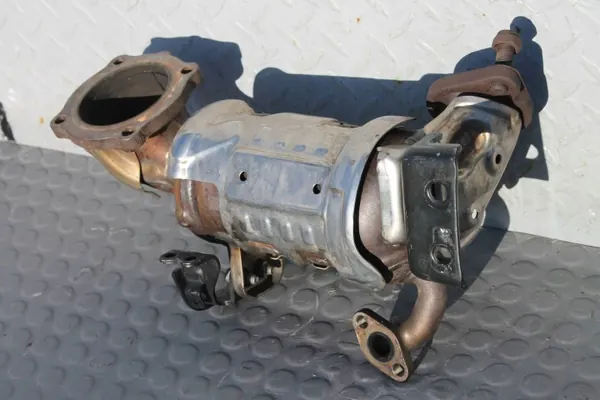 Katalysator OEM KATALIZATORW07401 für Hyundai i30 image 3