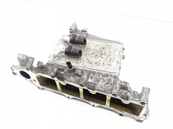 Coletor de admissão intercooler Audi A3 8V VW Golf VII 1.6 TDI image 3