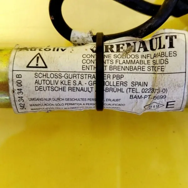 OEM DRC100228 vasen etu turvavyön solki Renault image 5