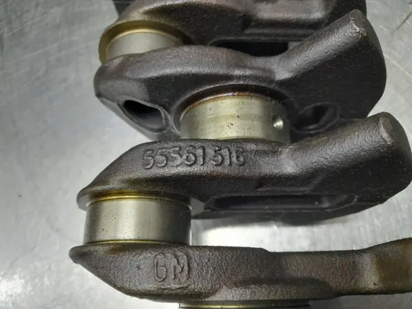 OPEL 1.4 16V A14XER Kampiakseli OEM 55561516 image 5