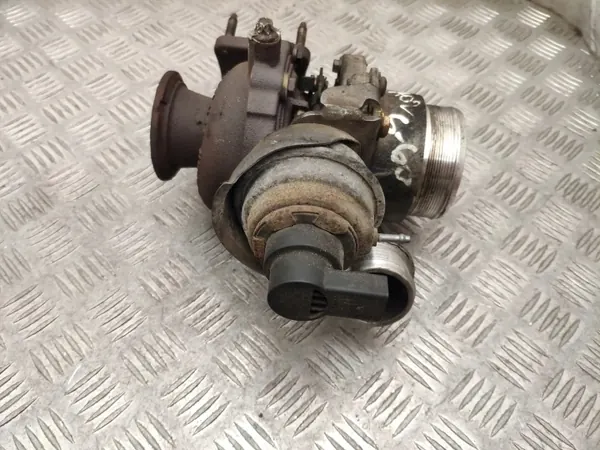 Turbo VOLVO XC60 31331331 2.0L Diesel 120kW 2010 image 3