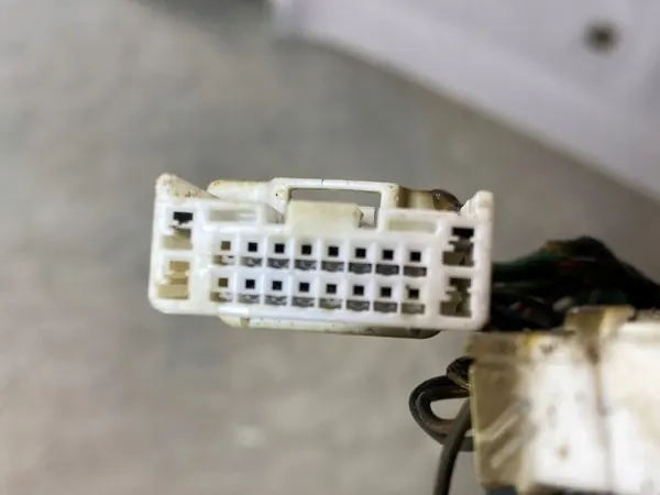 Plafonnier Honda CR-V OEM FOB59284 - État Utilisé image 9