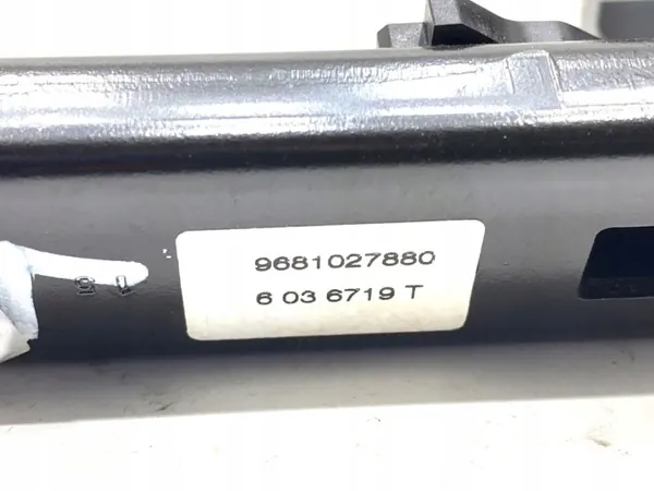 OEM 9681027880 Vasen Turvavyön Säädön Liukukappale image 4