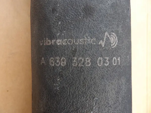 Mercedes-Benz Vito Viano W639 Bakre luftfjäder OEM image 4