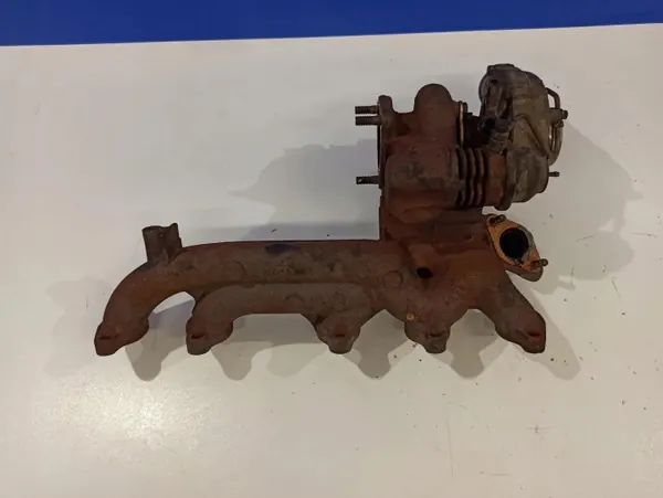 Turbo Volvo usado OEM 8601639 para V70 II 2.5L image 5
