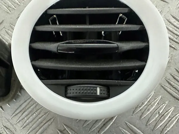 Opel OE grille roosters wit Corsa D Adam image 5