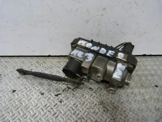 Atuador Turbo Ford OE 712120 para Focus C-MAX 2005 image 2